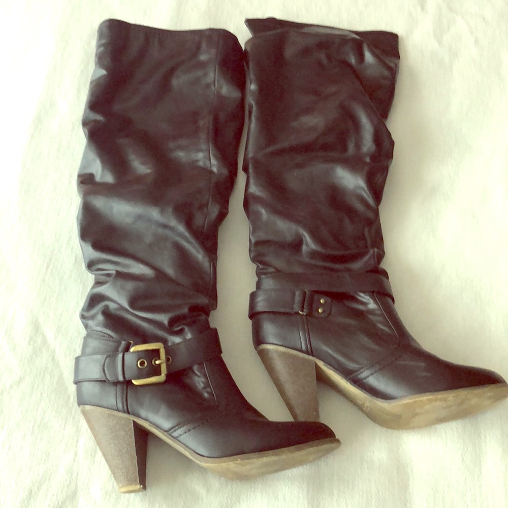 Aldo knee high boot size 39